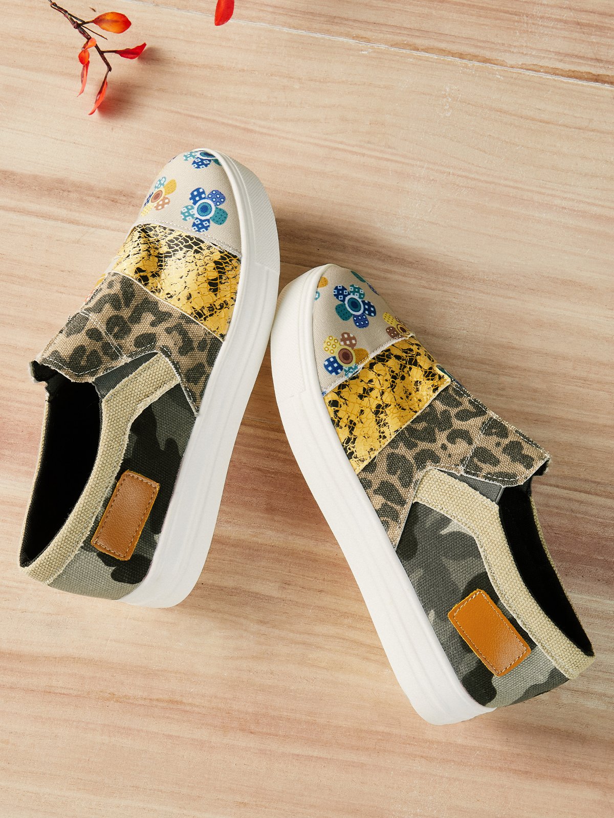 Women Casual Printing Closed Toe Sneakers Shoes