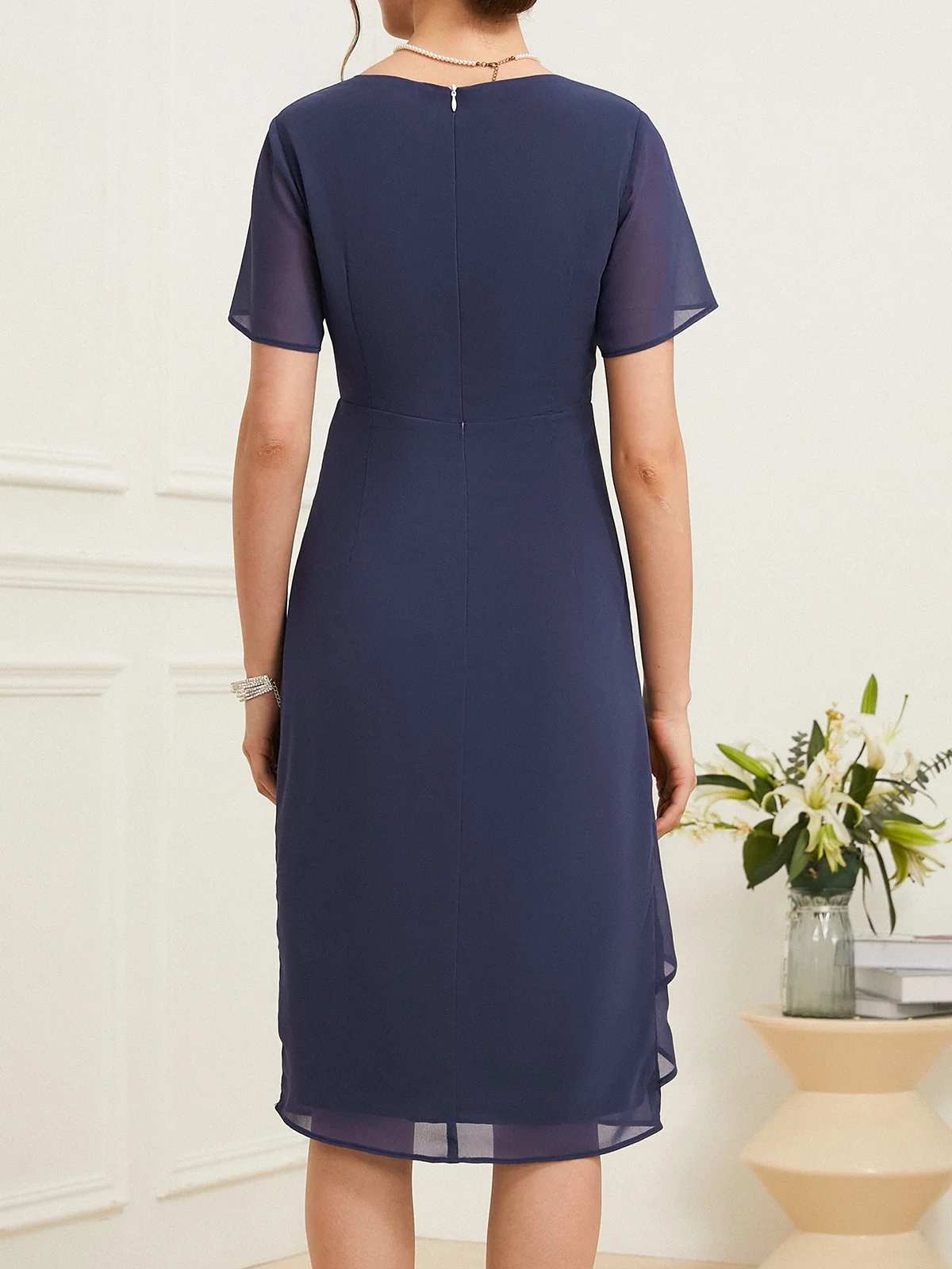 Elegant Crew Neck Plain Chiffon Dress