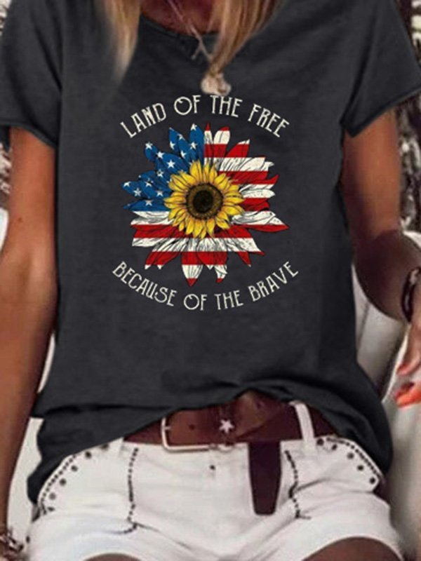 Floral Printed Crew Neck Independence Day Short Sleeve Casual T-shirt With America Flag