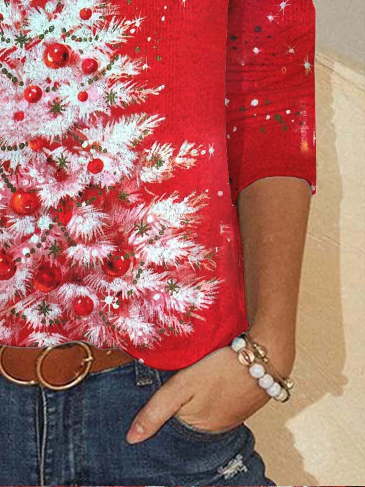 White Christmas Tree On Red Casual Crew Neck Top