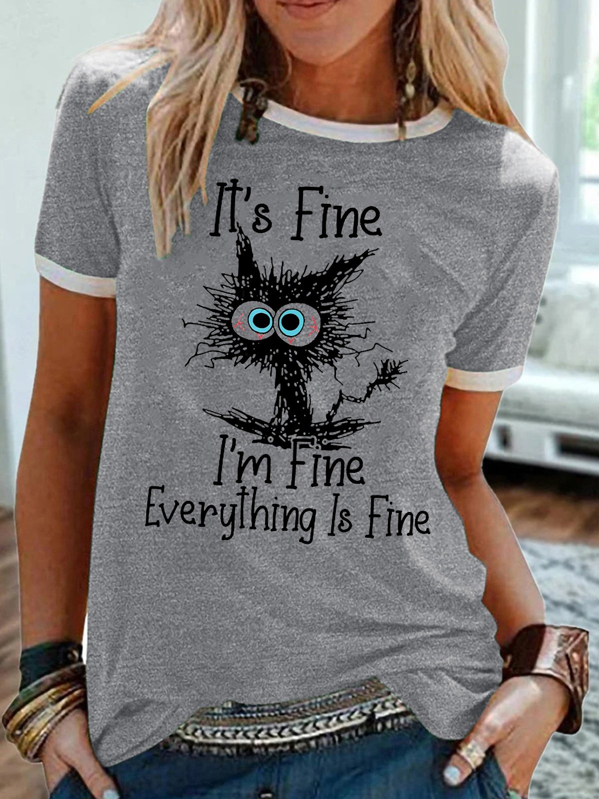 It's Fine I'm fine Everything Is Fine Funny Short Sleeve T-Shirt