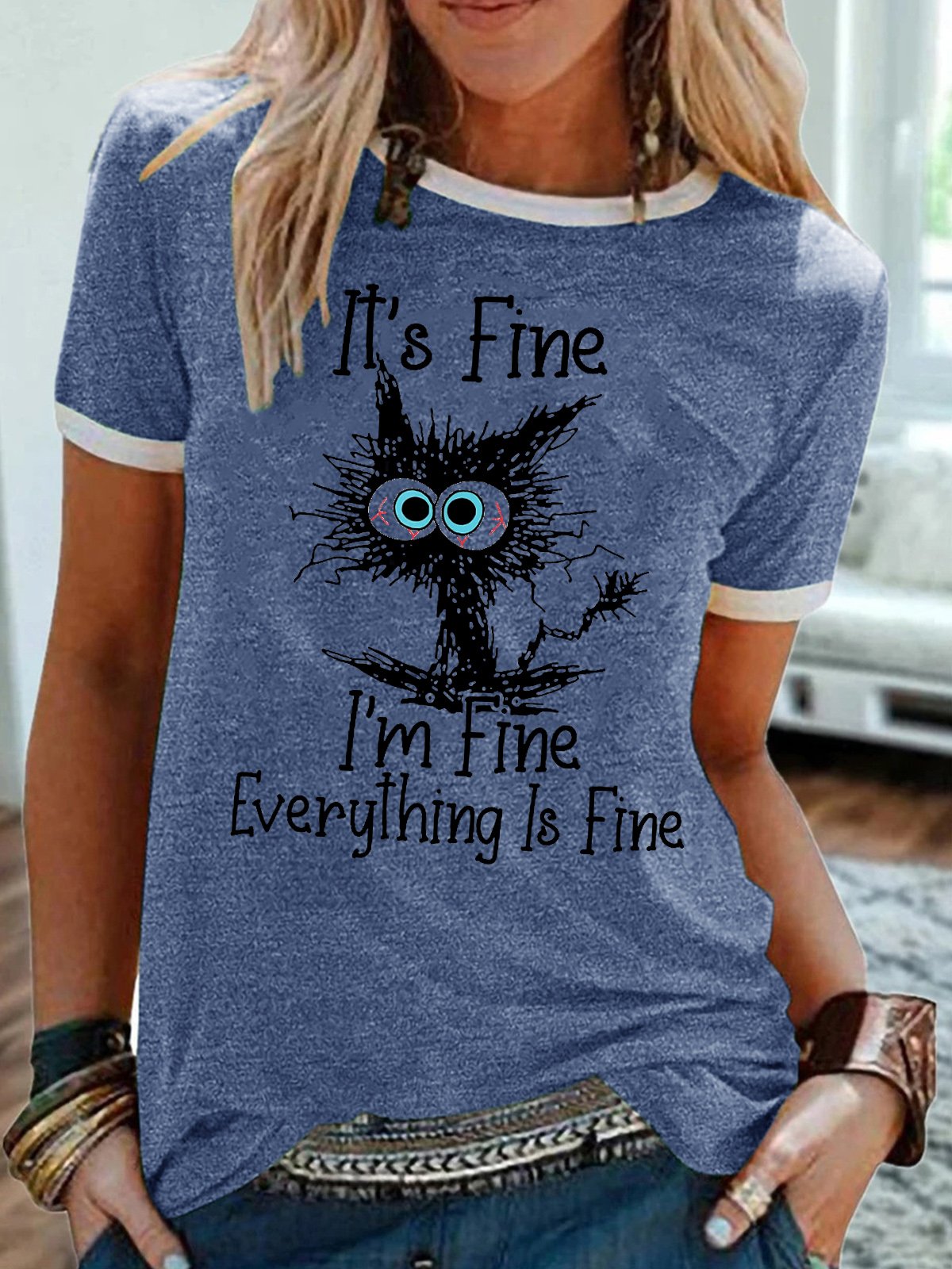 It's Fine I'm fine Everything Is Fine Funny Short Sleeve T-Shirt