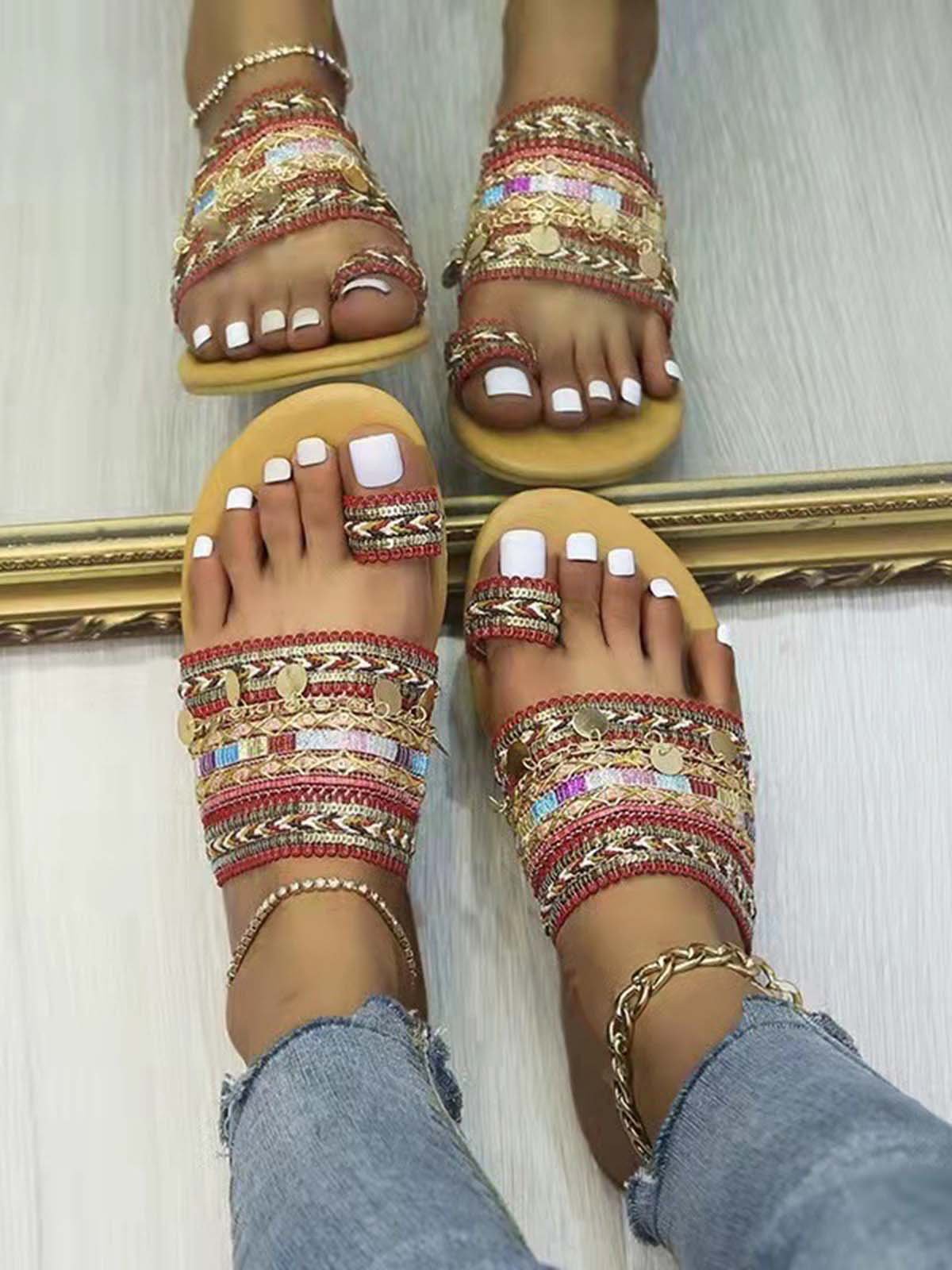 Woven Ethnic Pattern Sequined Thong Boho Slippers