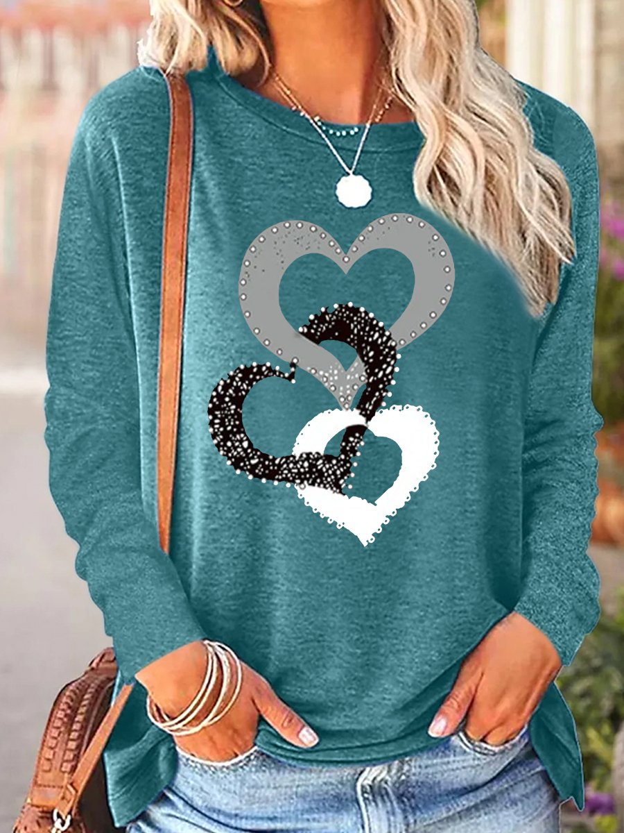 Women’s Regular Fit Simple Crew Neck Heart Long Sleeve Top