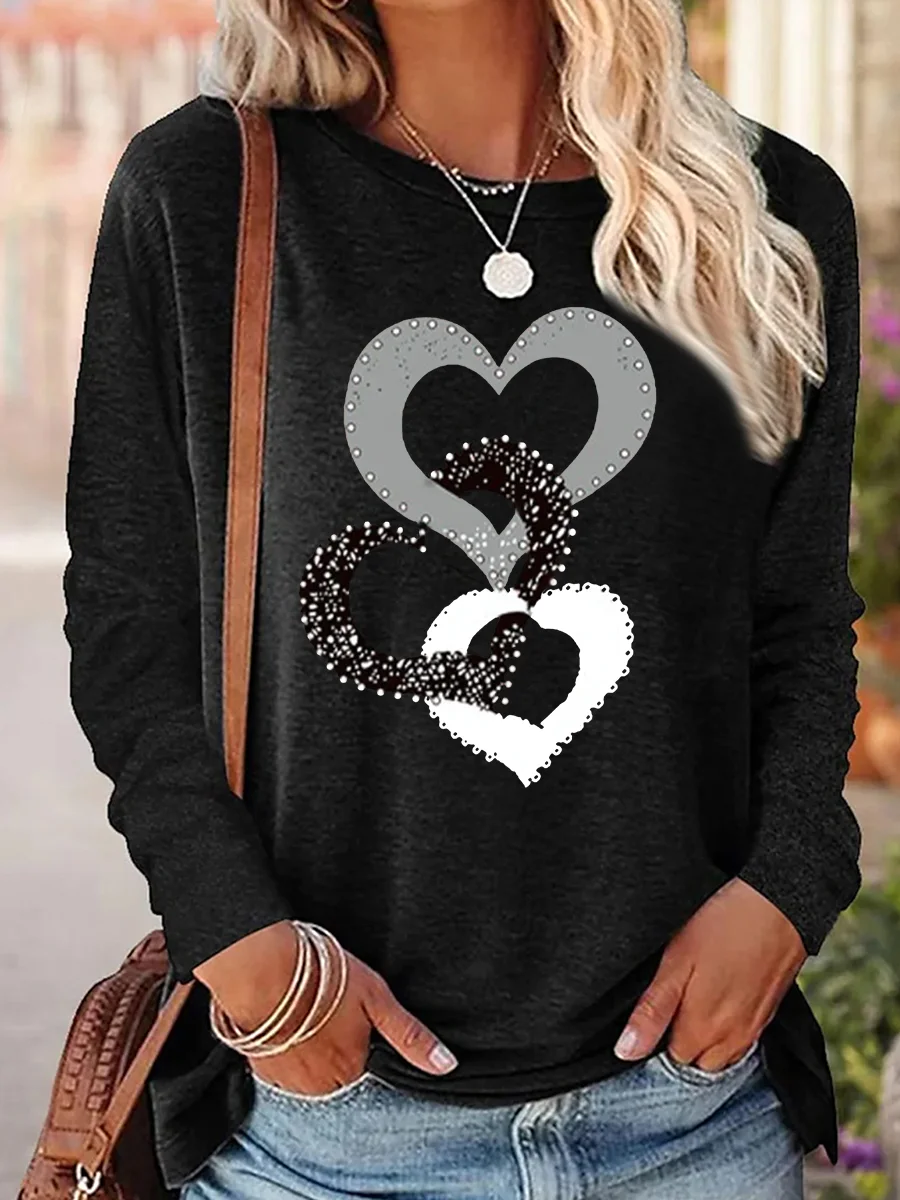 Women’s Regular Fit Simple Crew Neck Heart Long Sleeve Top