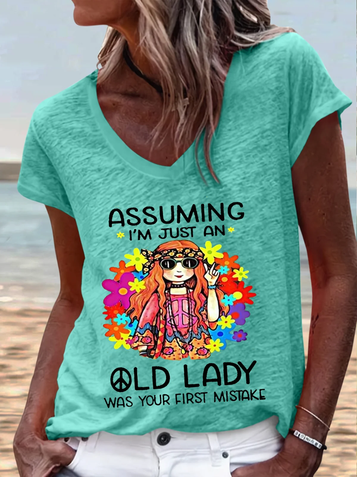 Women's Funny Hippie Old Lady Casual T-Shirt