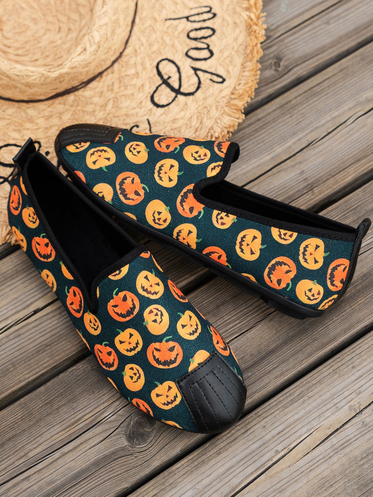 Women's Halloween Horror Pumpkin Skull Print Slip-on Shoes