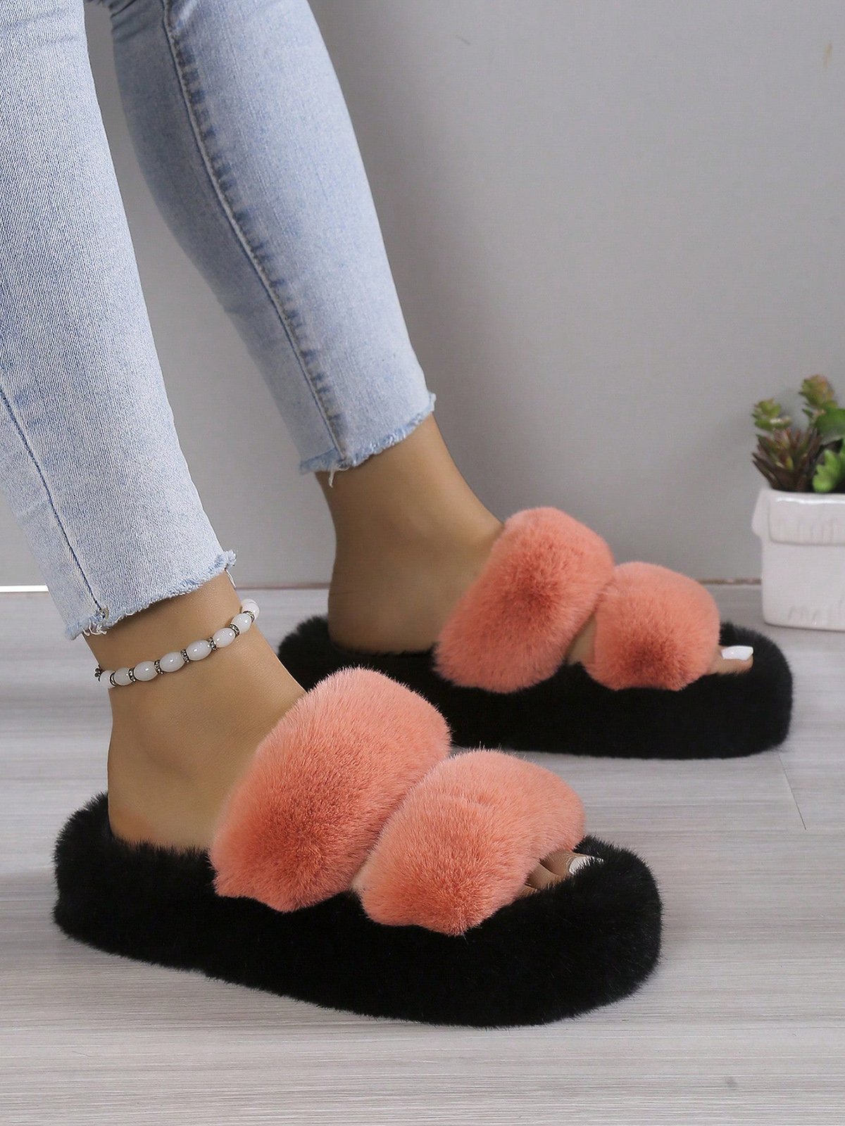 Casual Color Block Double Strap Fluffy Slippers