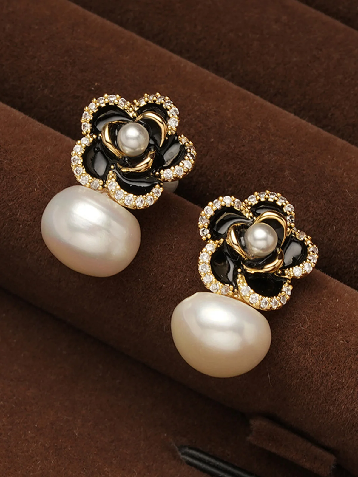Elegant Camellia Natural Pearl Rhinestone Stud Earrings