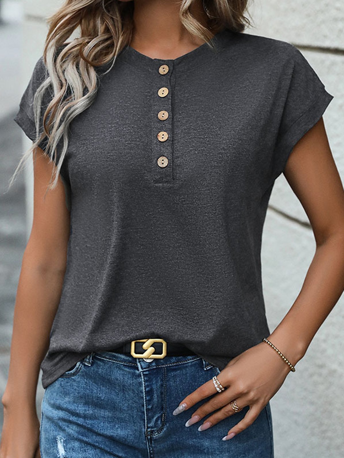 Casual Buckle Crew Neck T-Shirt