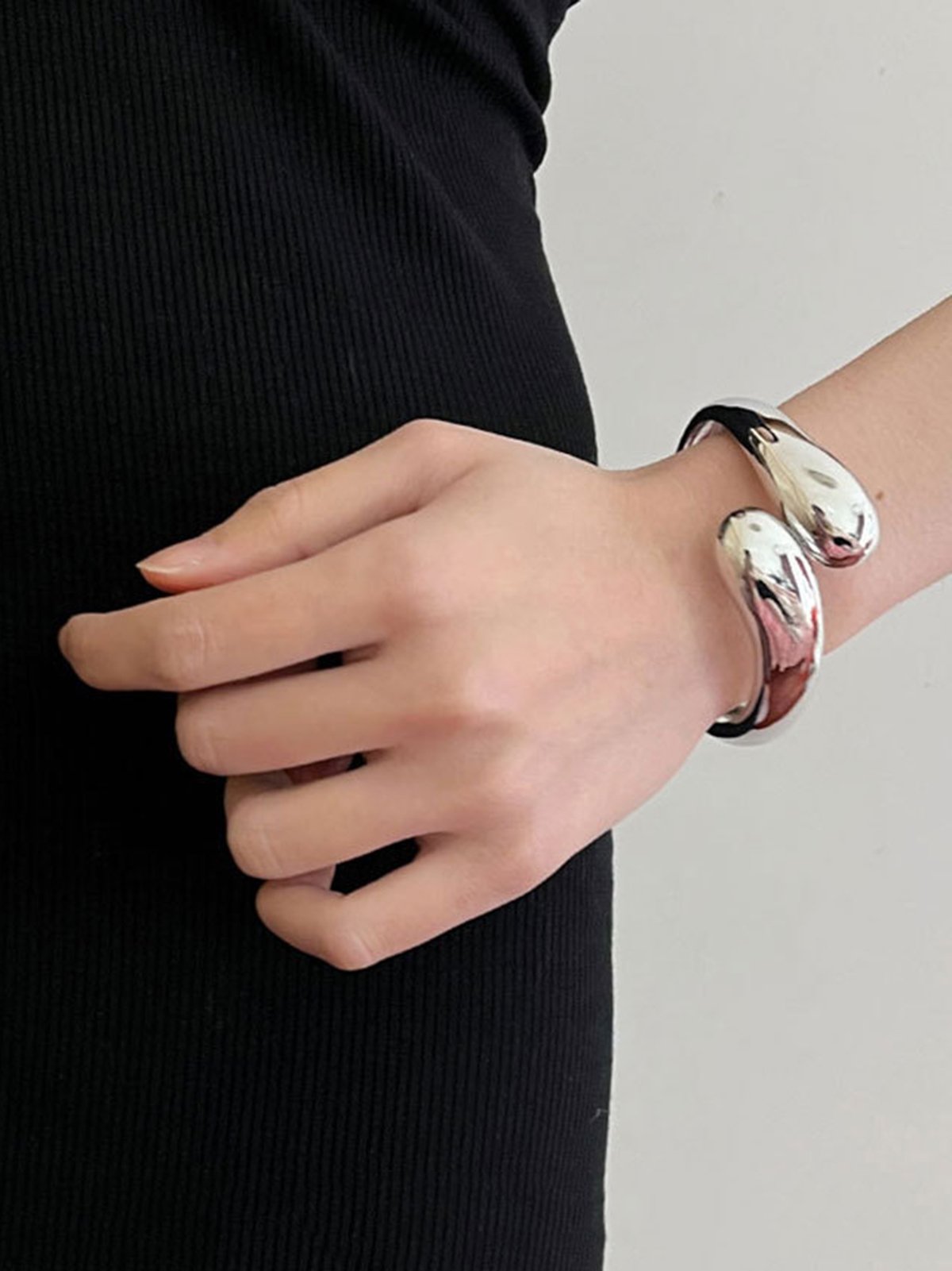 Women Minimalist Irregular Metal Cuff Bangle