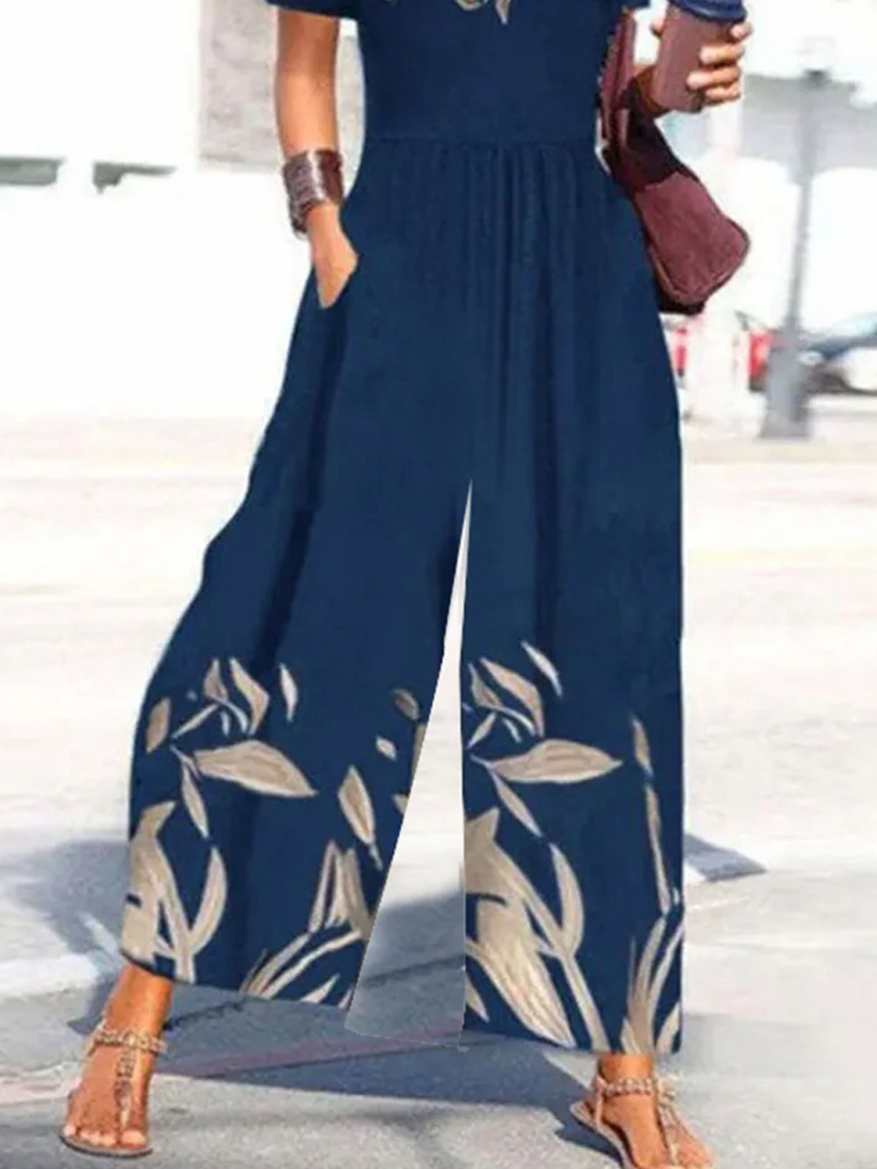 Loose V Neck Casual Floral Jumpsuit With No