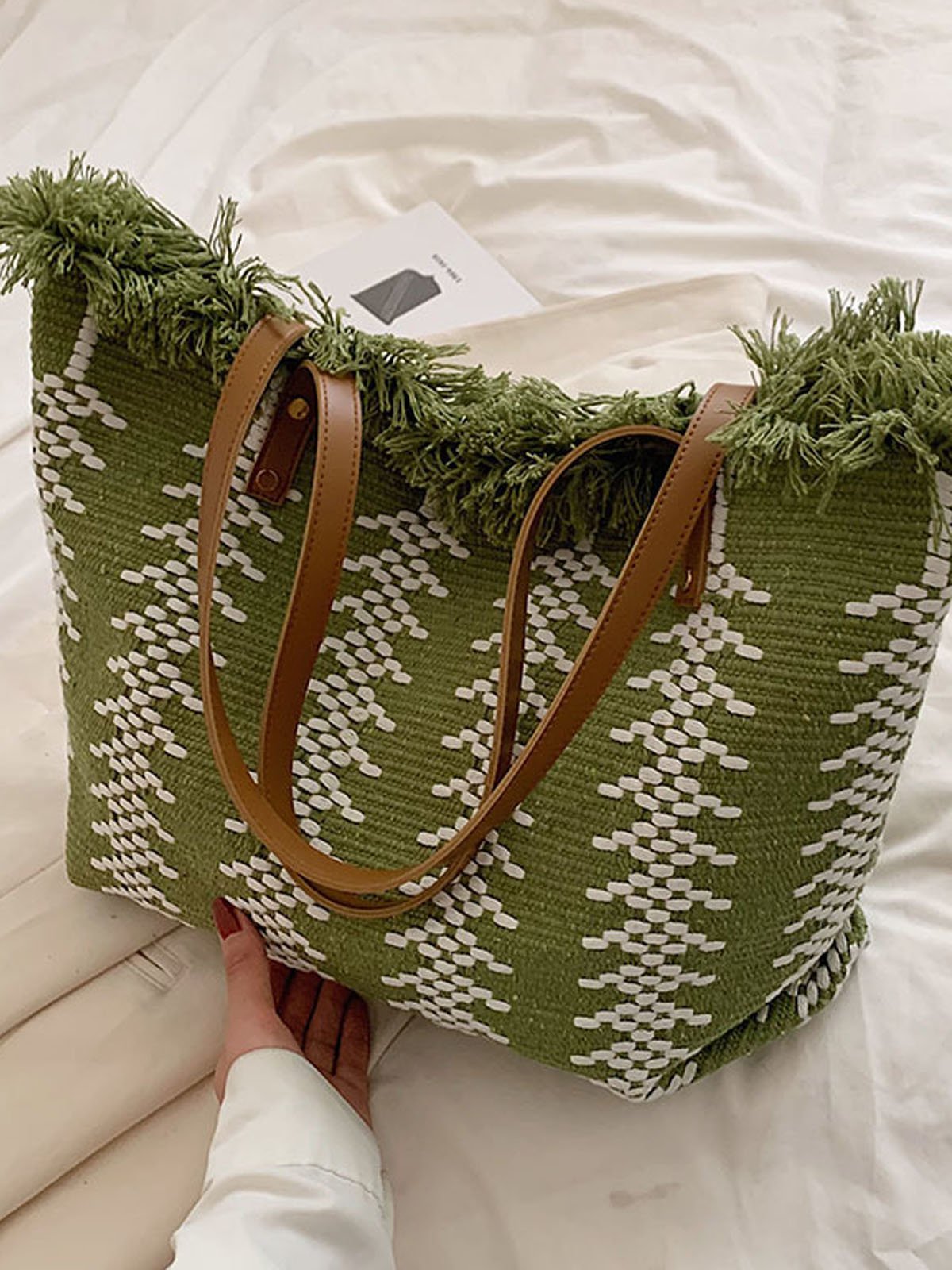 Straw Fringed Large Capacity Tote Beach Bag