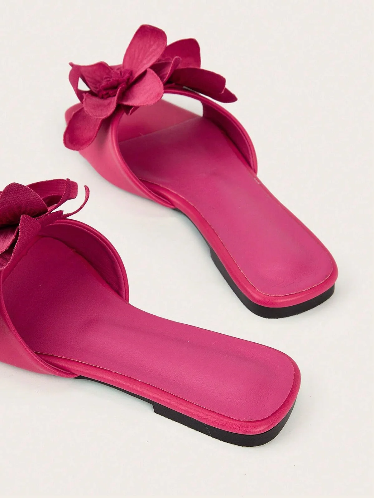 Elegant Floral  Square Toe Flat Slide Sandals