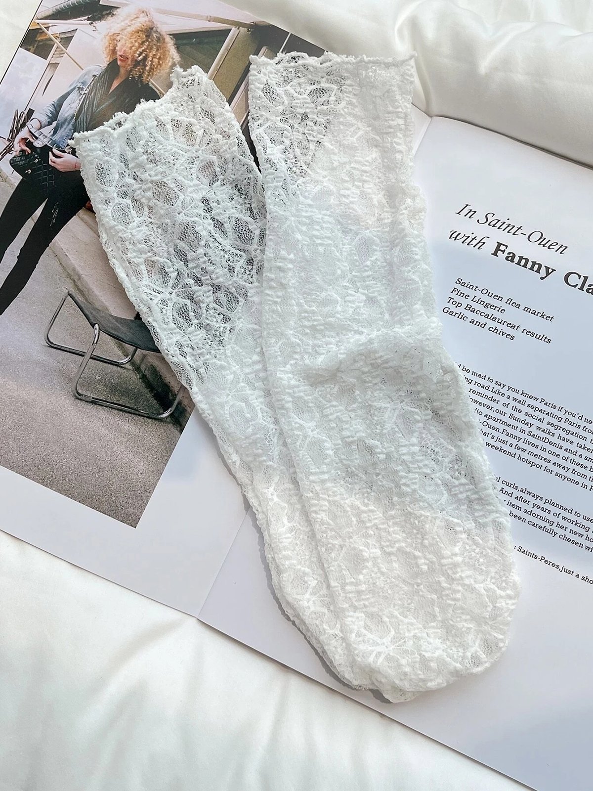 1pair Minimalist Breathable Lace Crew Socks