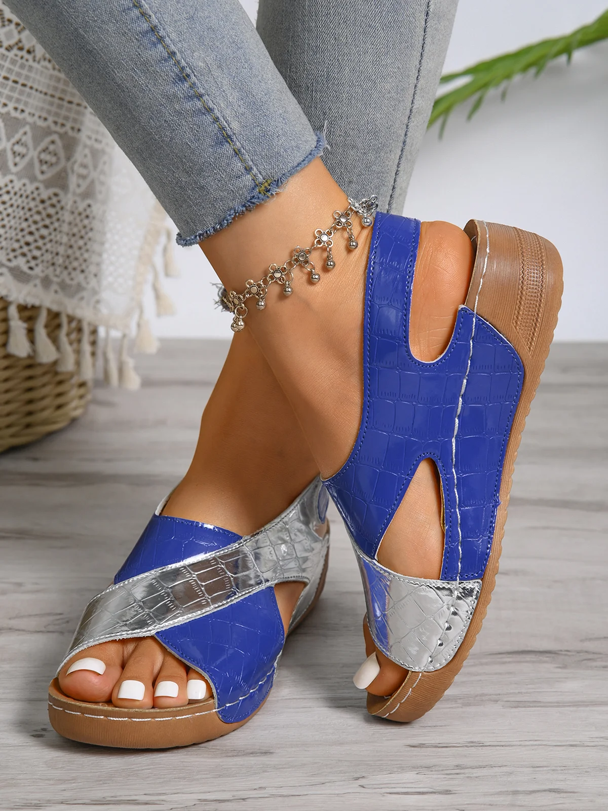 Casual Color Block Velcro Wedge Heel Sandals