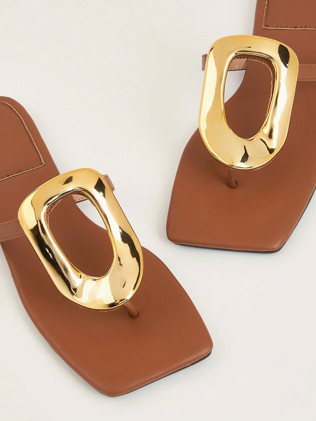 Hollow Out Metal Decor Square Toe Thong Sandals