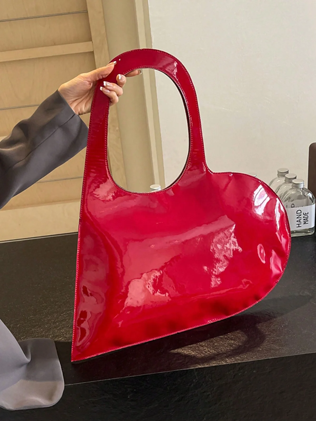 Fashionable Large Capacity Heart-Shaped Armpit Bag Multipurpose Handle Shoulder Bag