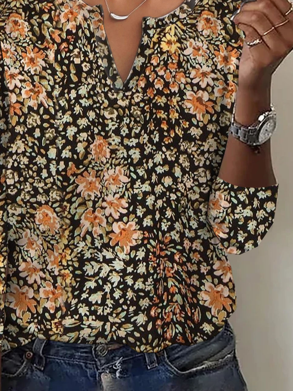 Casual Loose V Neck Floral T-Shirt