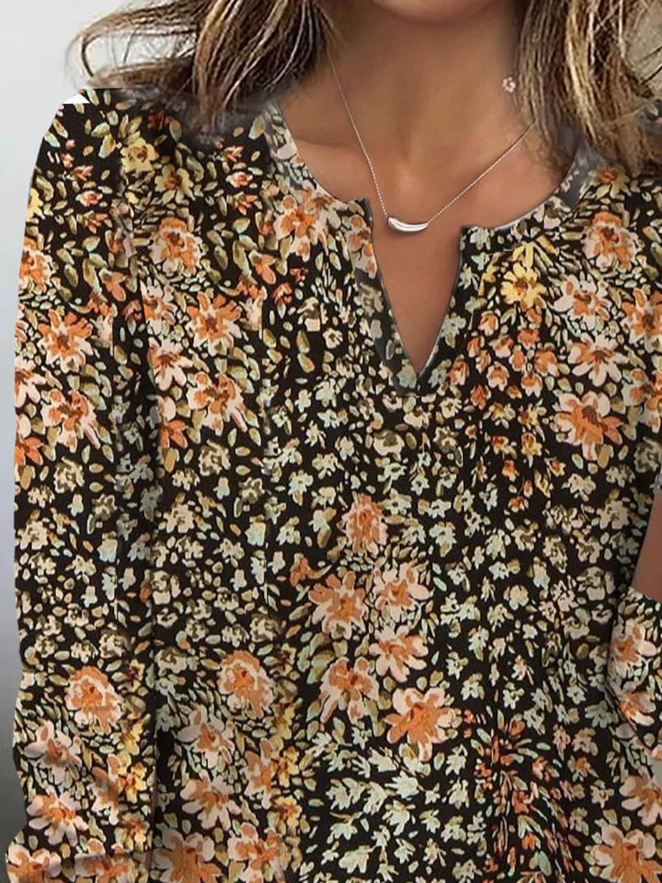 Casual Loose V Neck Floral T-Shirt