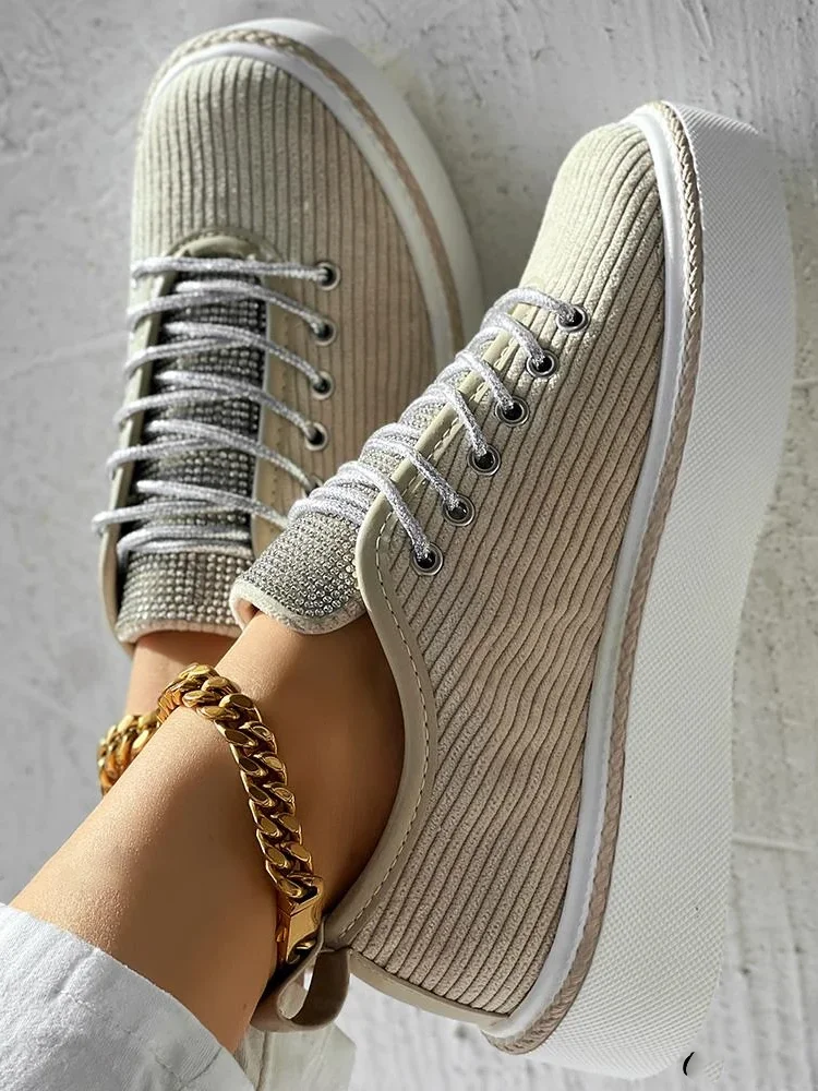 Casual Fabric All Season Skate Shoes