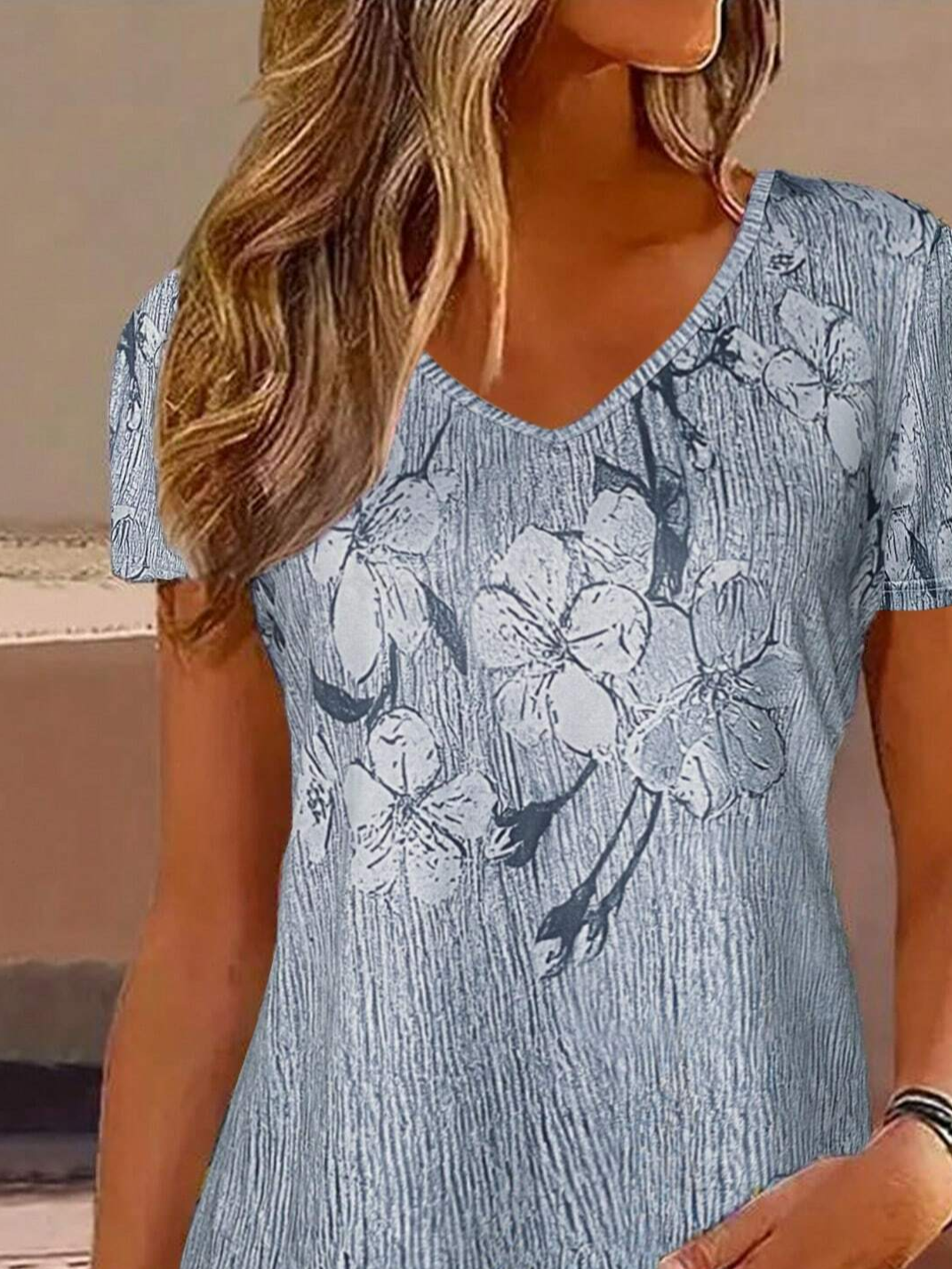 V Neck Floral Casual T-Shirt