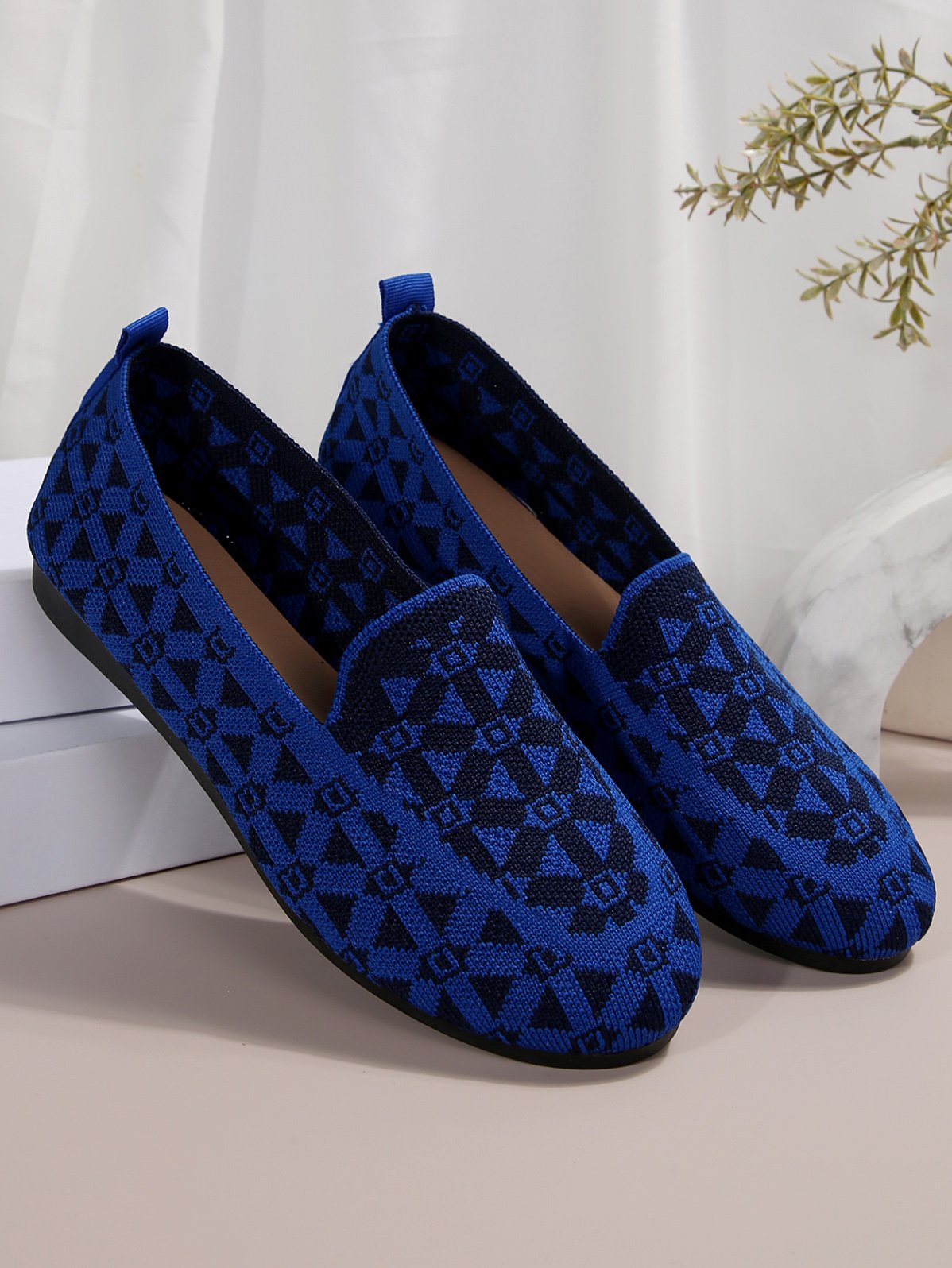 Mesh Fabric All Season Ethnic Shallow Shoes