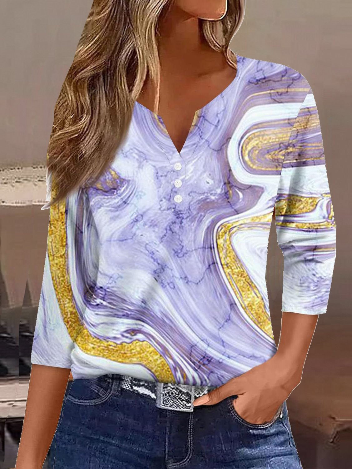 Abstract Buckle Loose Casual T-Shirt