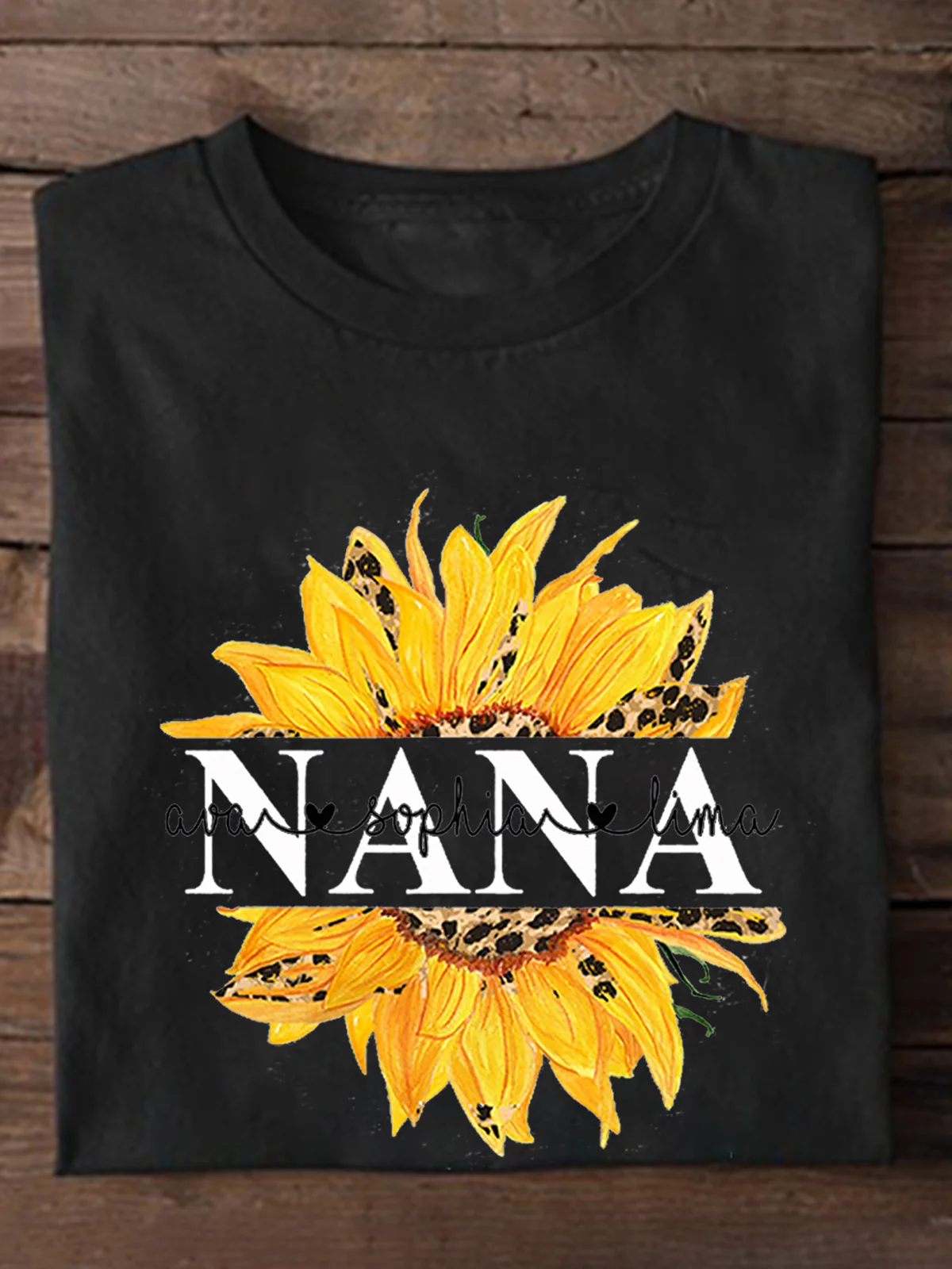 Nana Sunflower | Personalized  Grandma T-Shirt