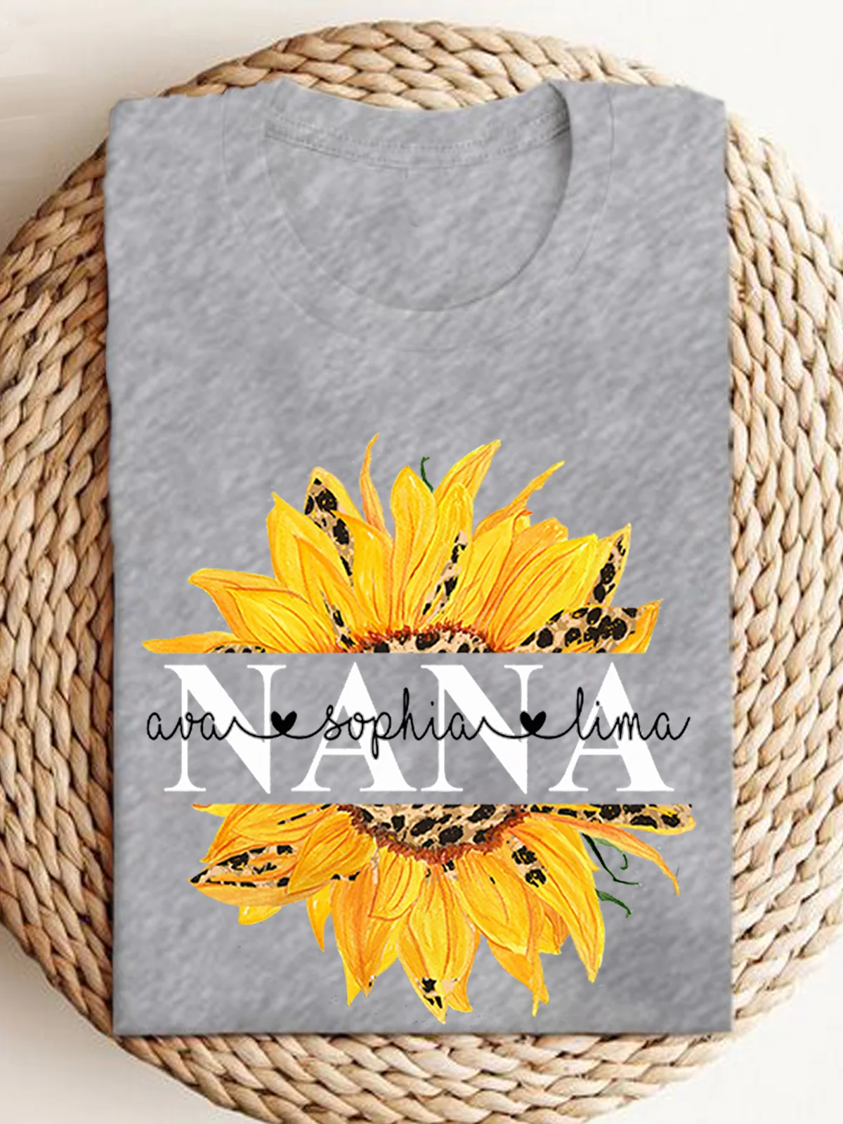 Nana Sunflower | Personalized  Grandma T-Shirt