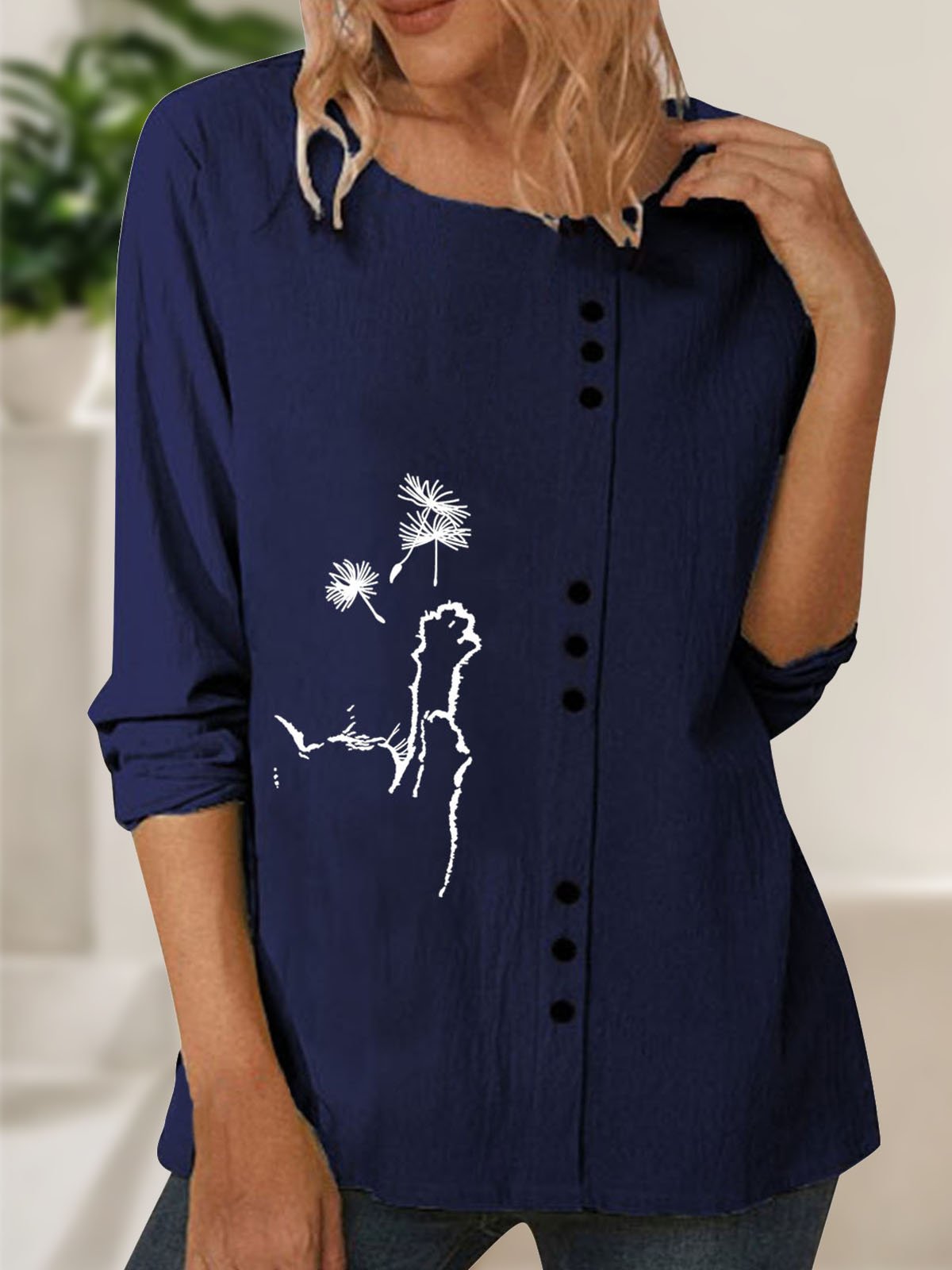 Loose Cat Casual Buckle Blouse