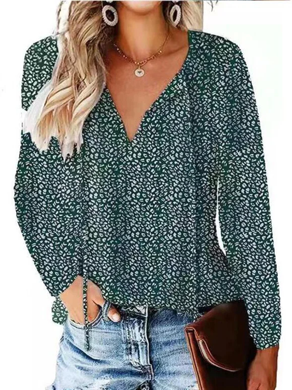 Loose Casual Ditsy Floral V Neck Blouse