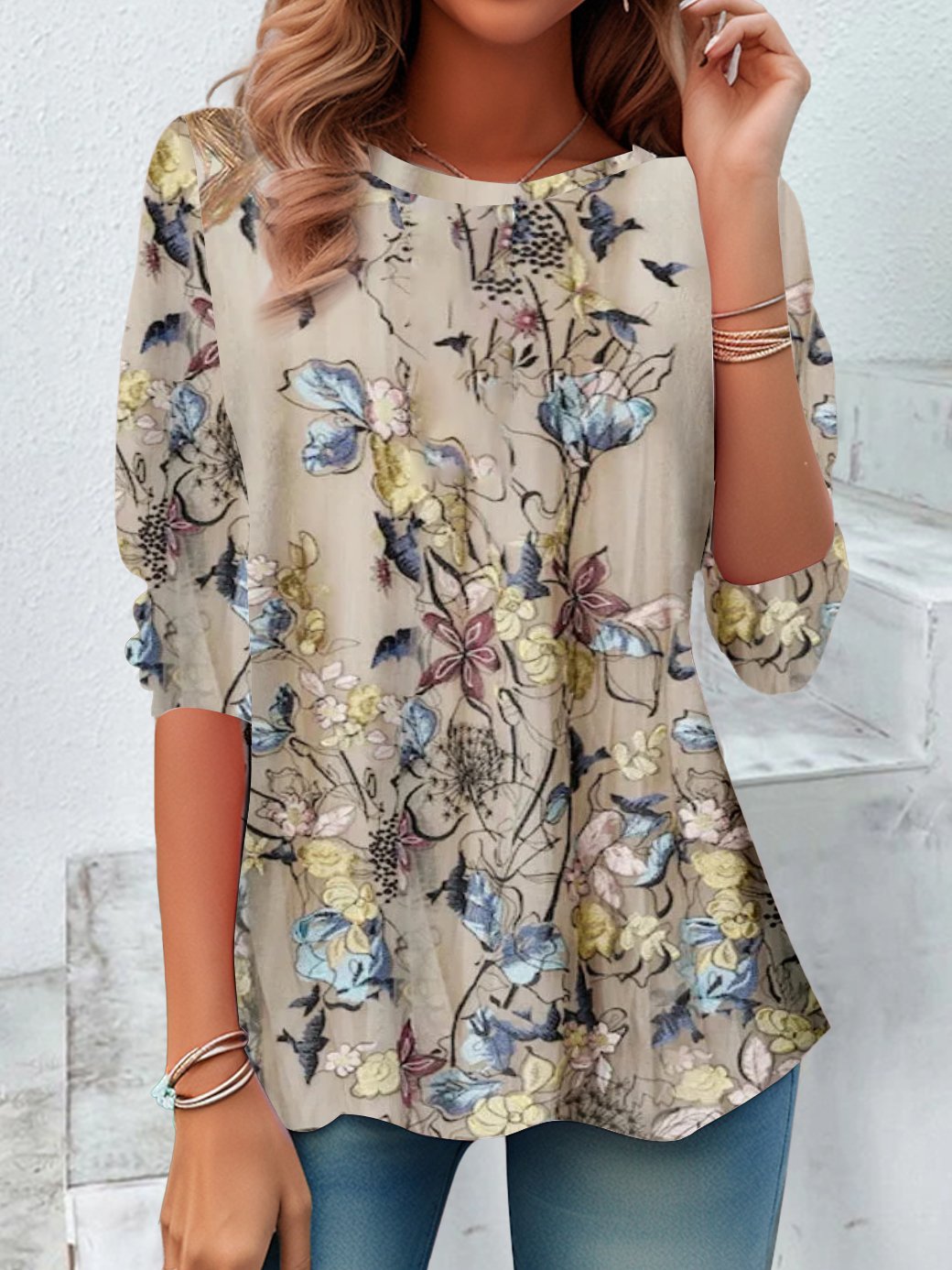 Round Neck Loose Top With Floral Design