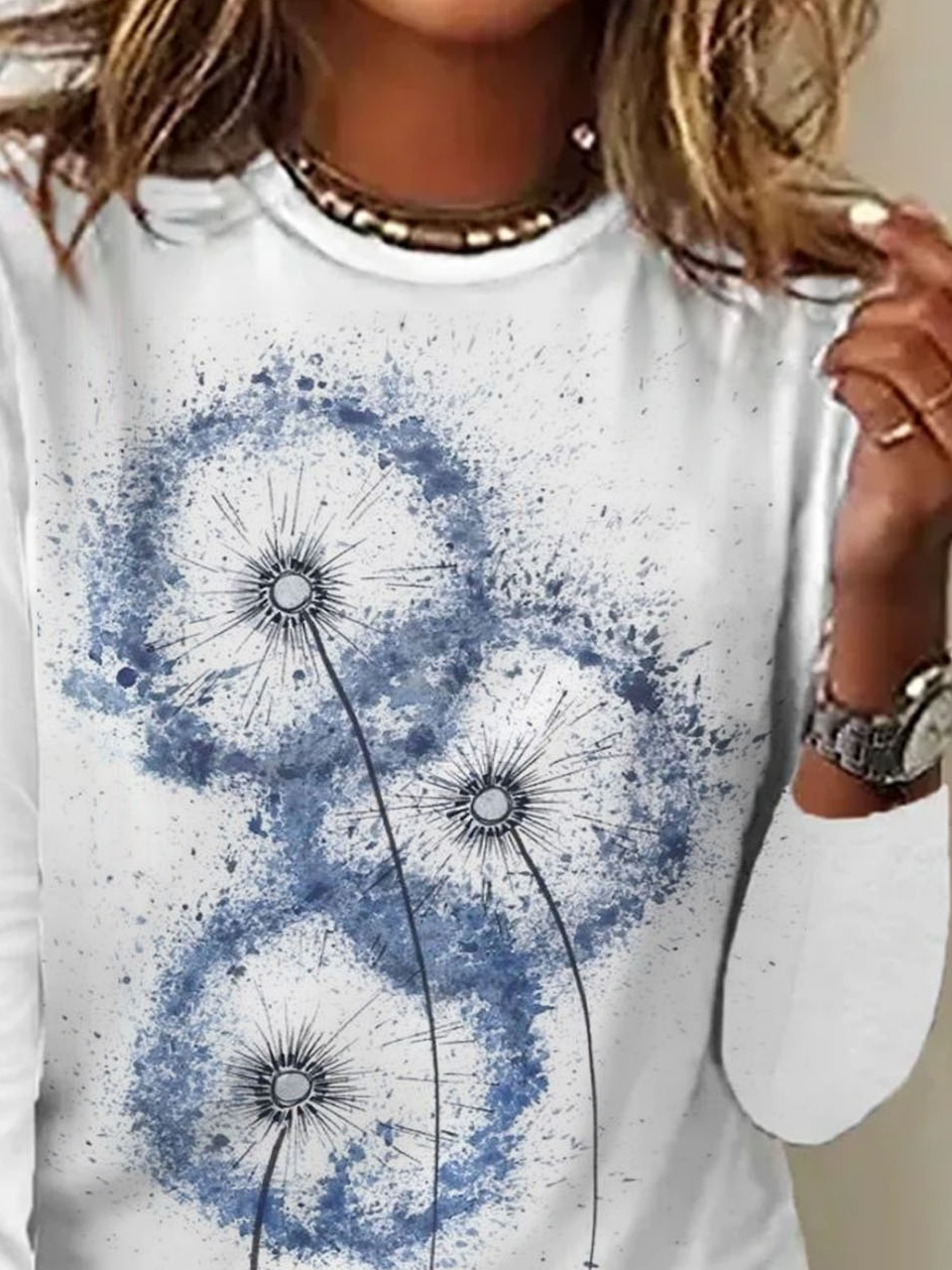 Dandelion print round neck long sleeved T-shirt