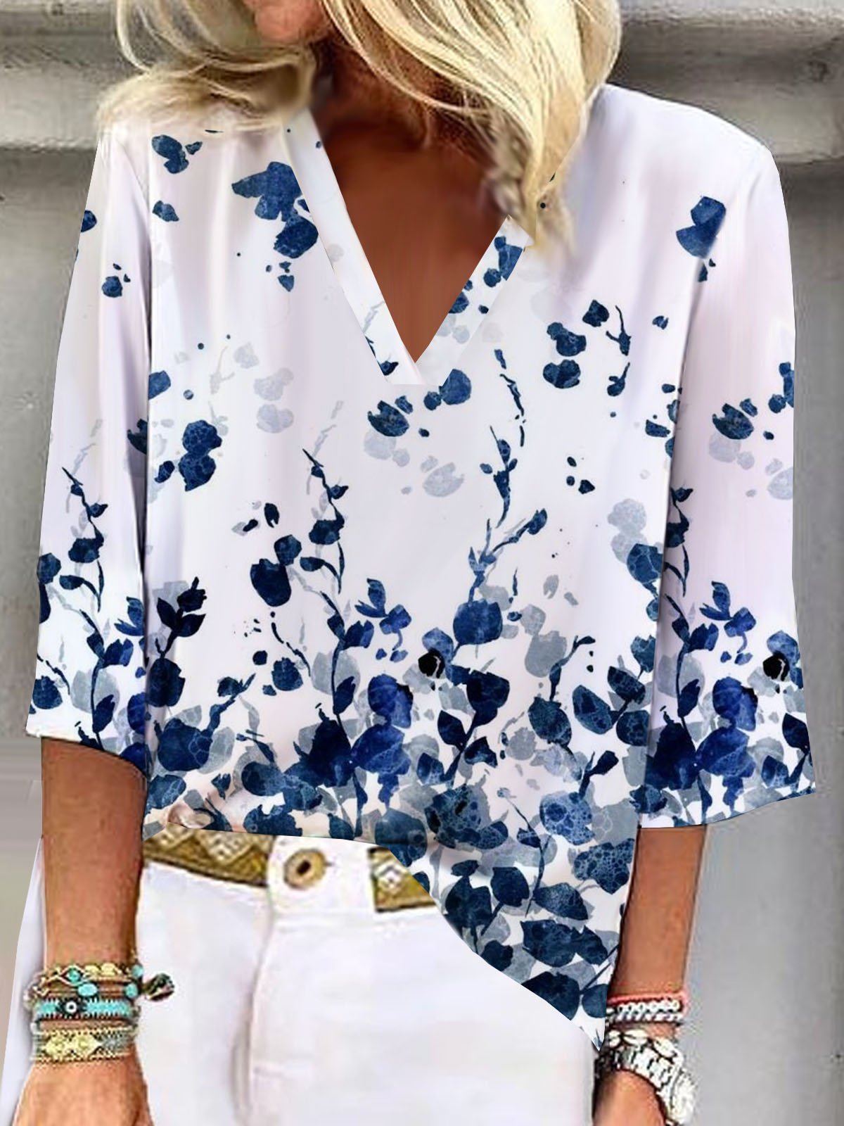 Floral print V-neck top