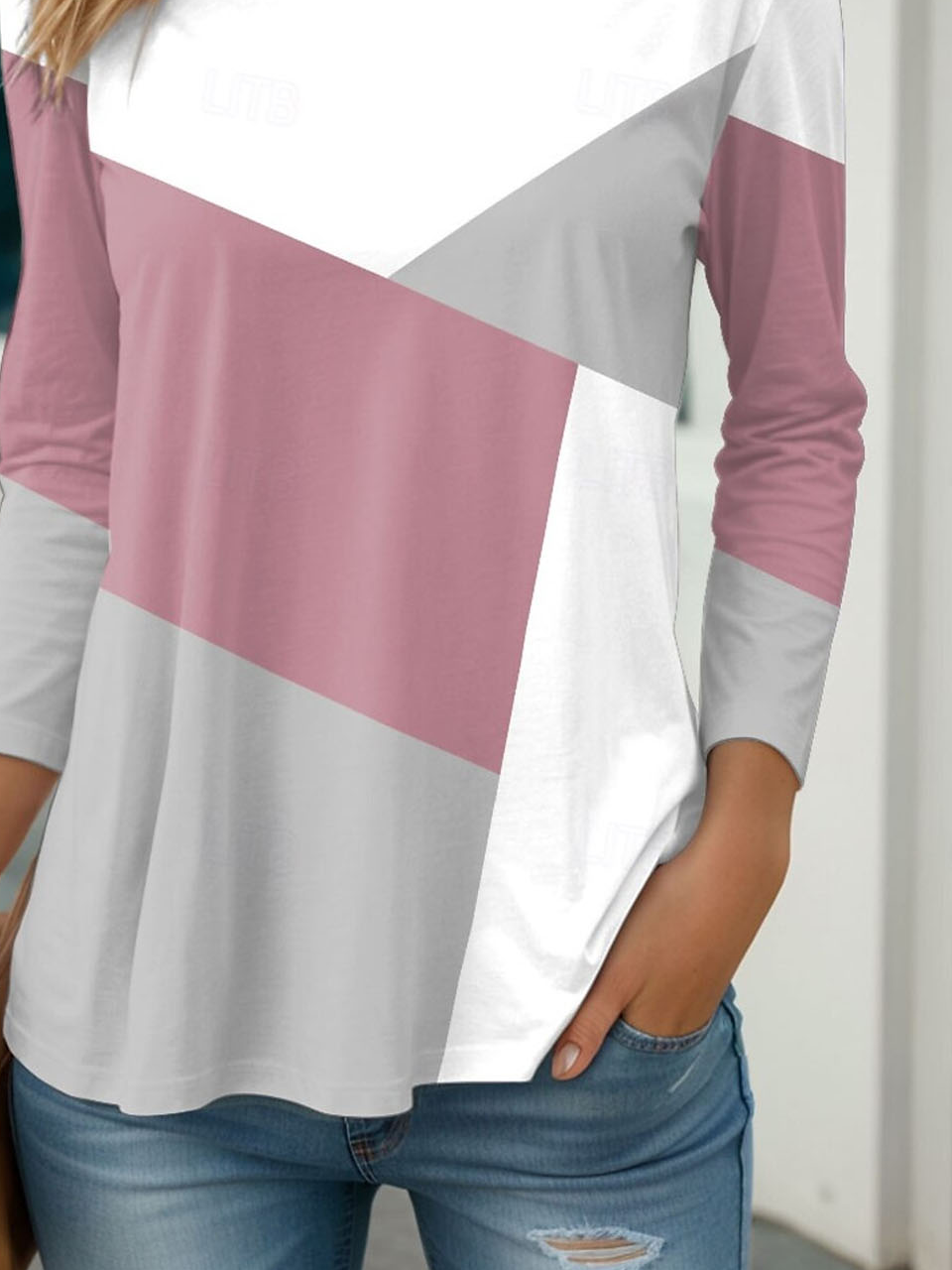 Color block contrasting printed round neck casual T-shirt