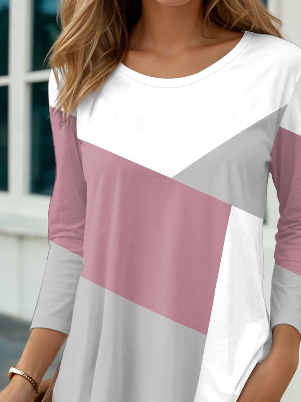 Color block contrasting printed round neck casual T-shirt