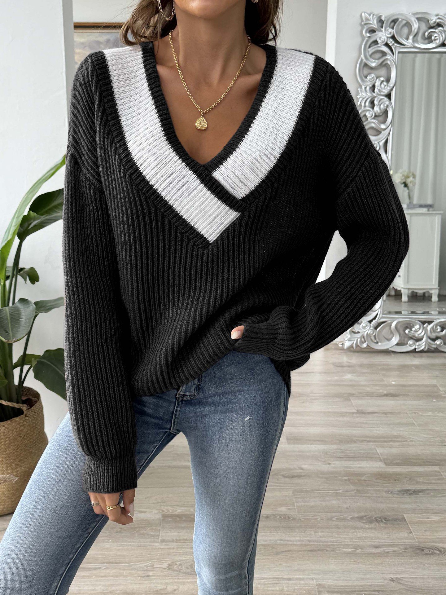 V neck Wool/Knitting Long Sleeve Loose Color Block Casual Sweater