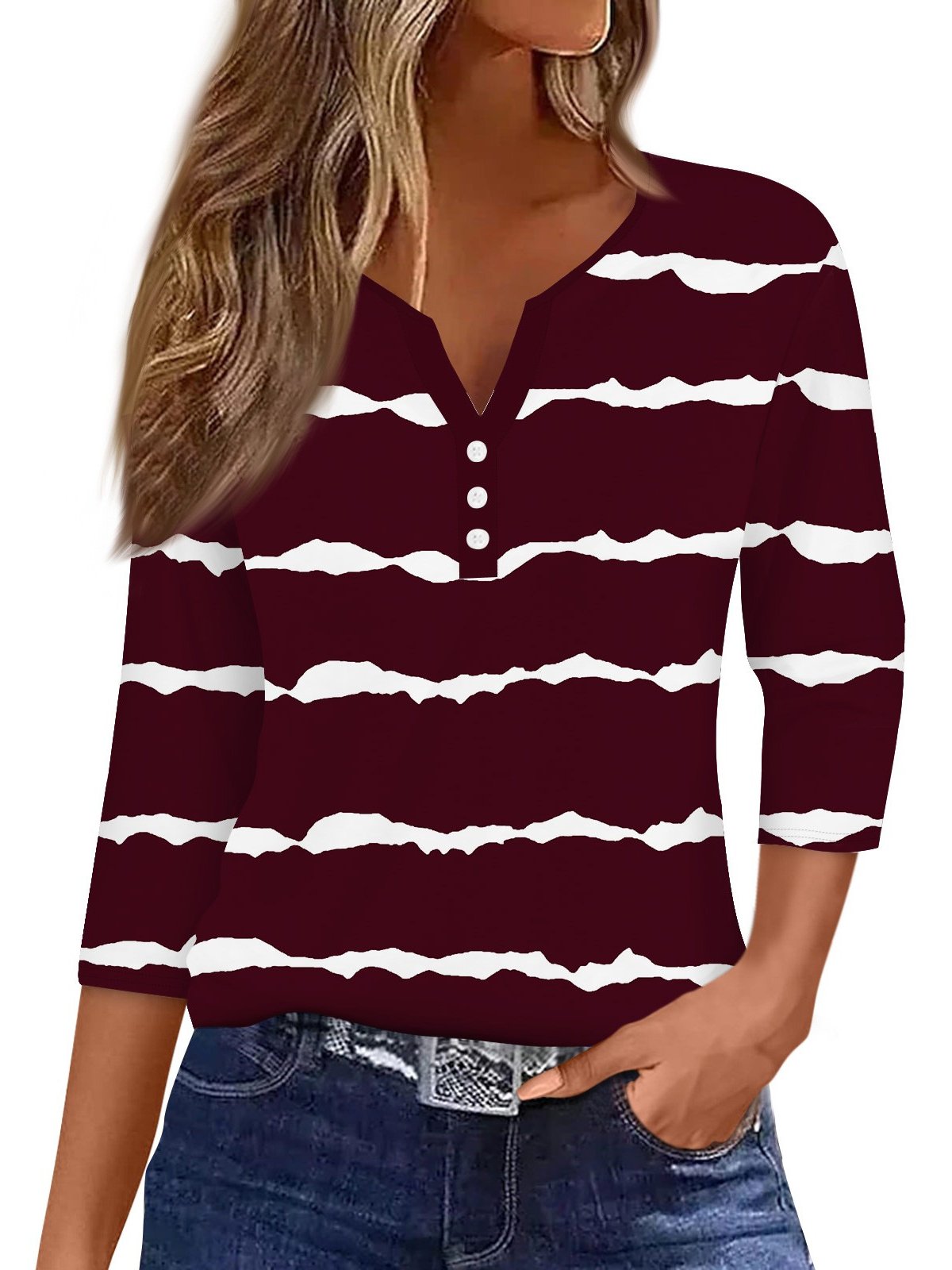 Notched Abstract Stripes Loose Casual T-Shirt