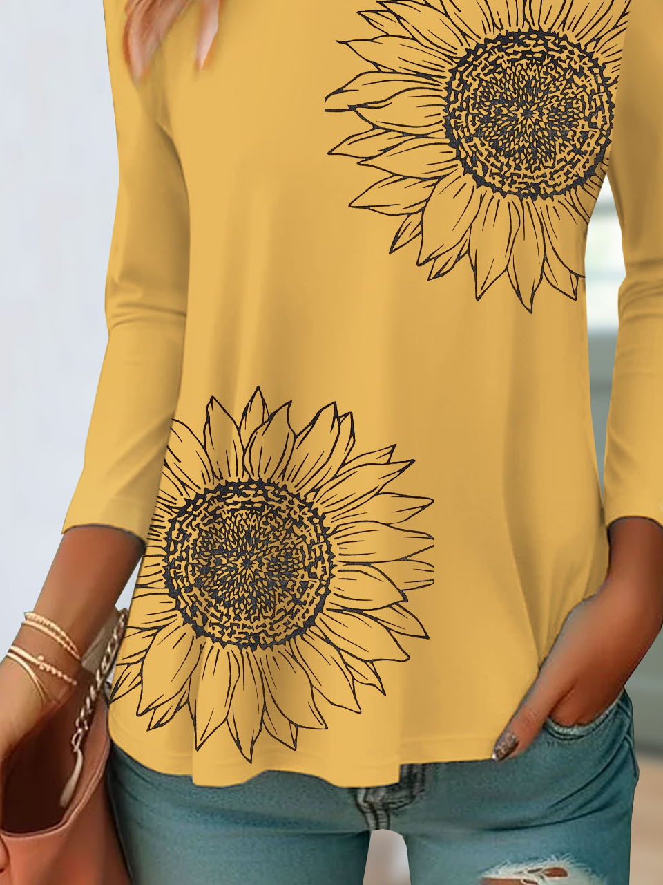 Floral printed round neck casual women's T-shirt