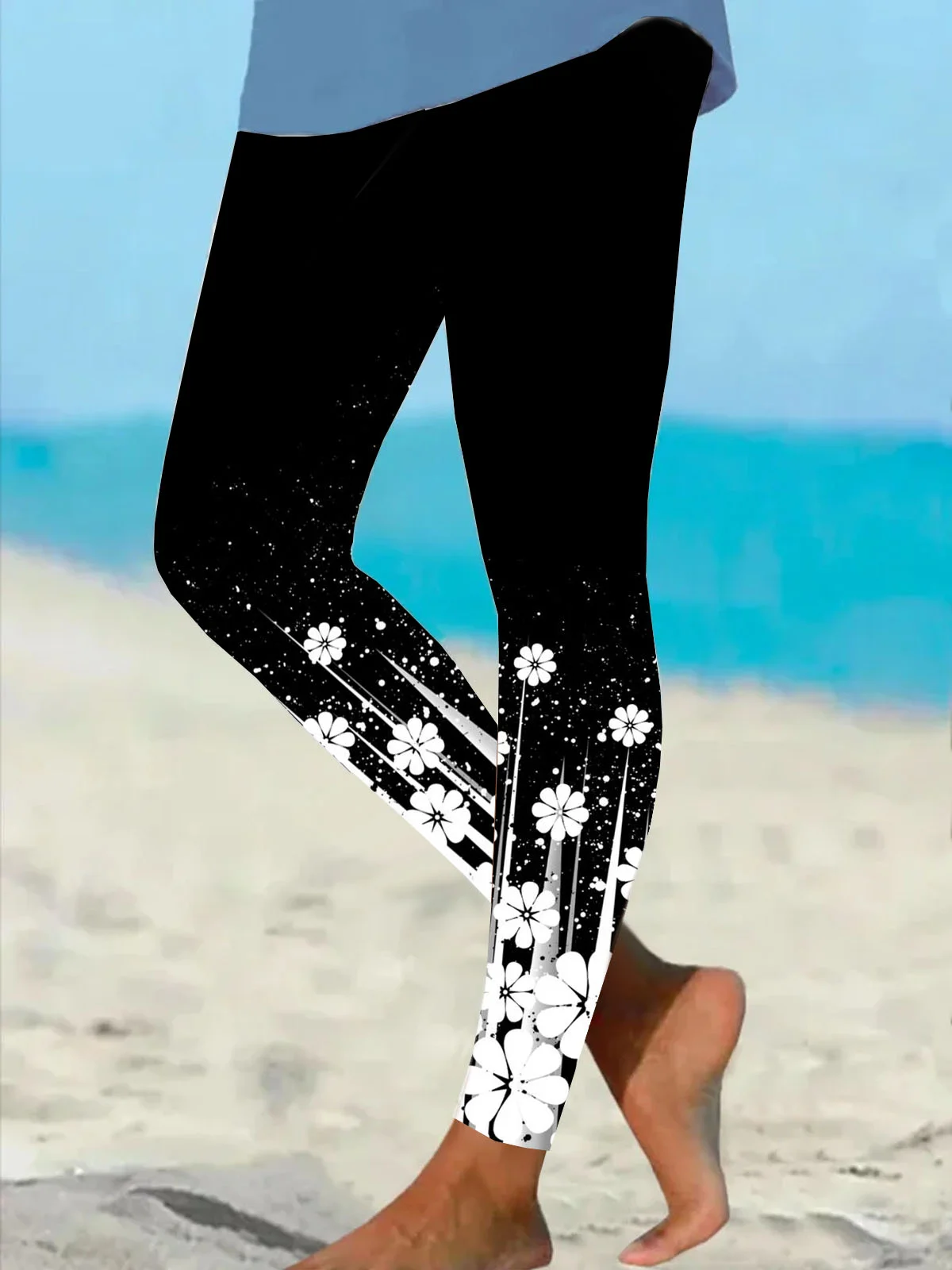 Black and white floral print tight fitting women's leggings