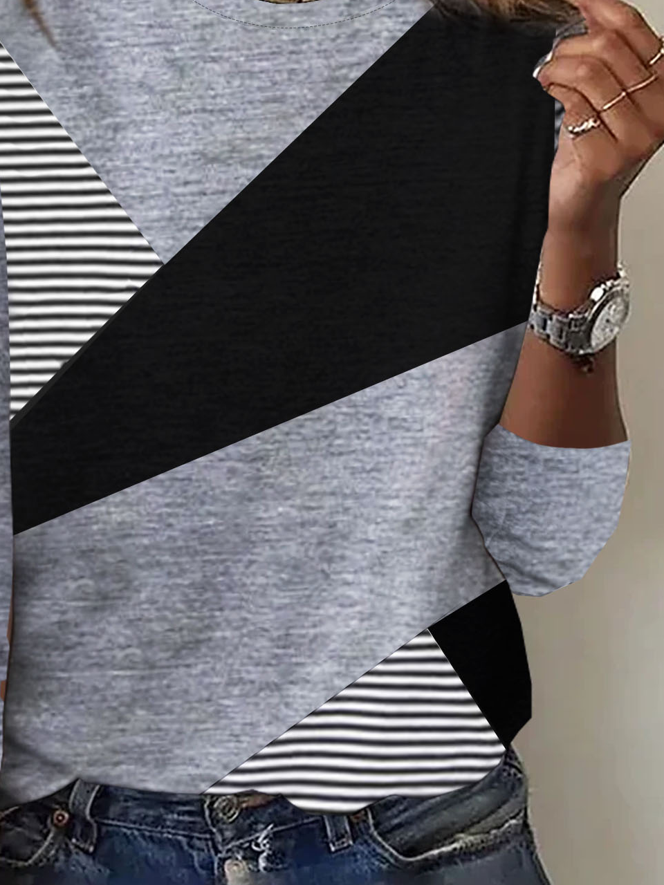 Striped printed round neck casual women's T-shirt