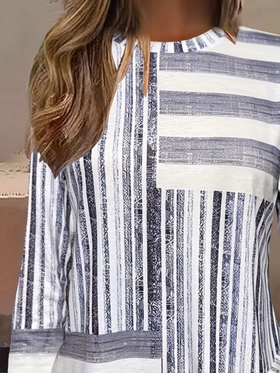 Striped printed round neck casual women's T-shirt