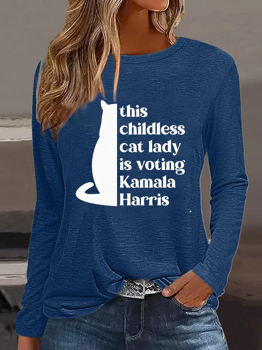 This Childless Cat Lady is Voting Kamala Harris T-shirt