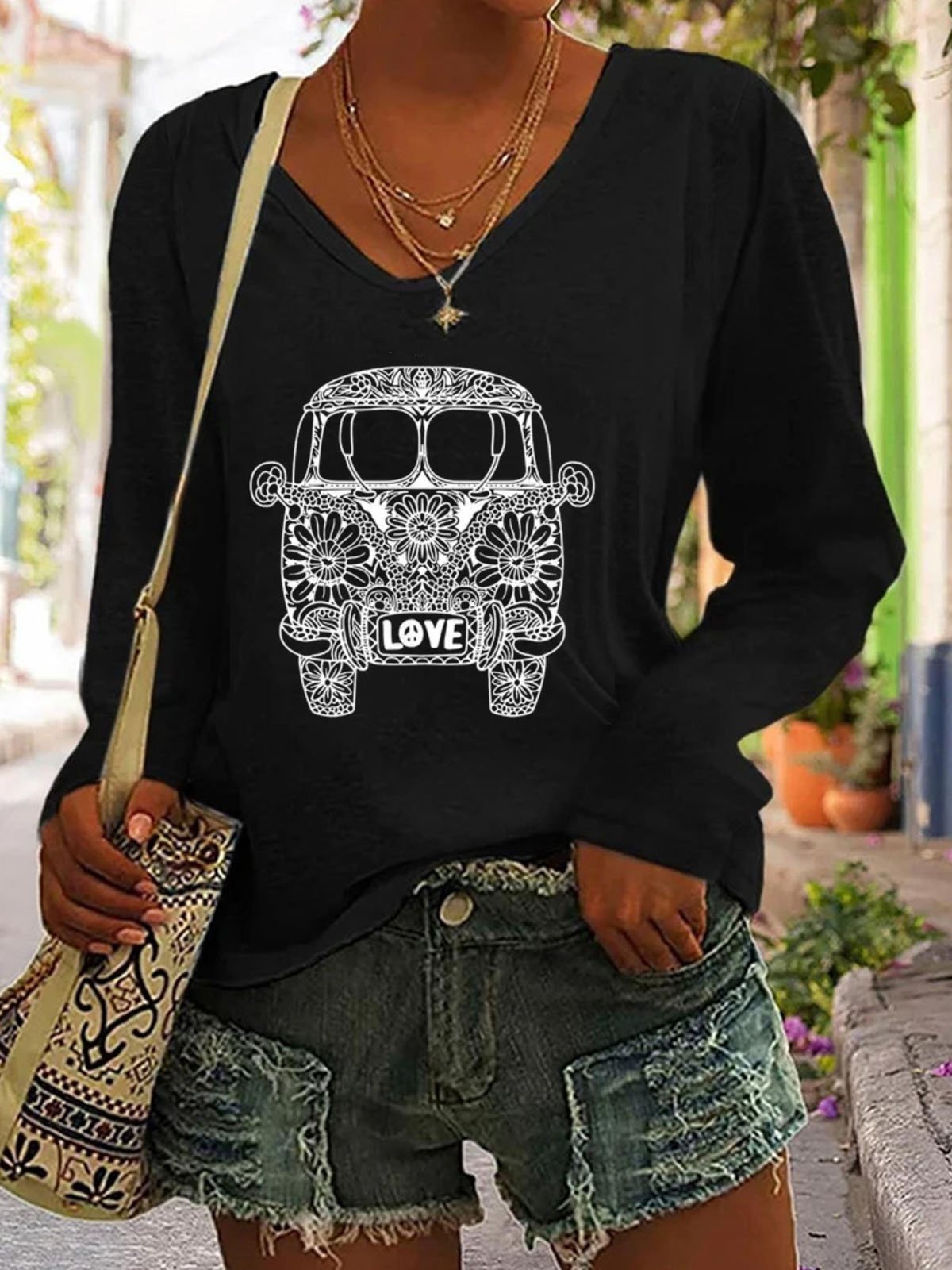 Hippie truck printed T-shirt