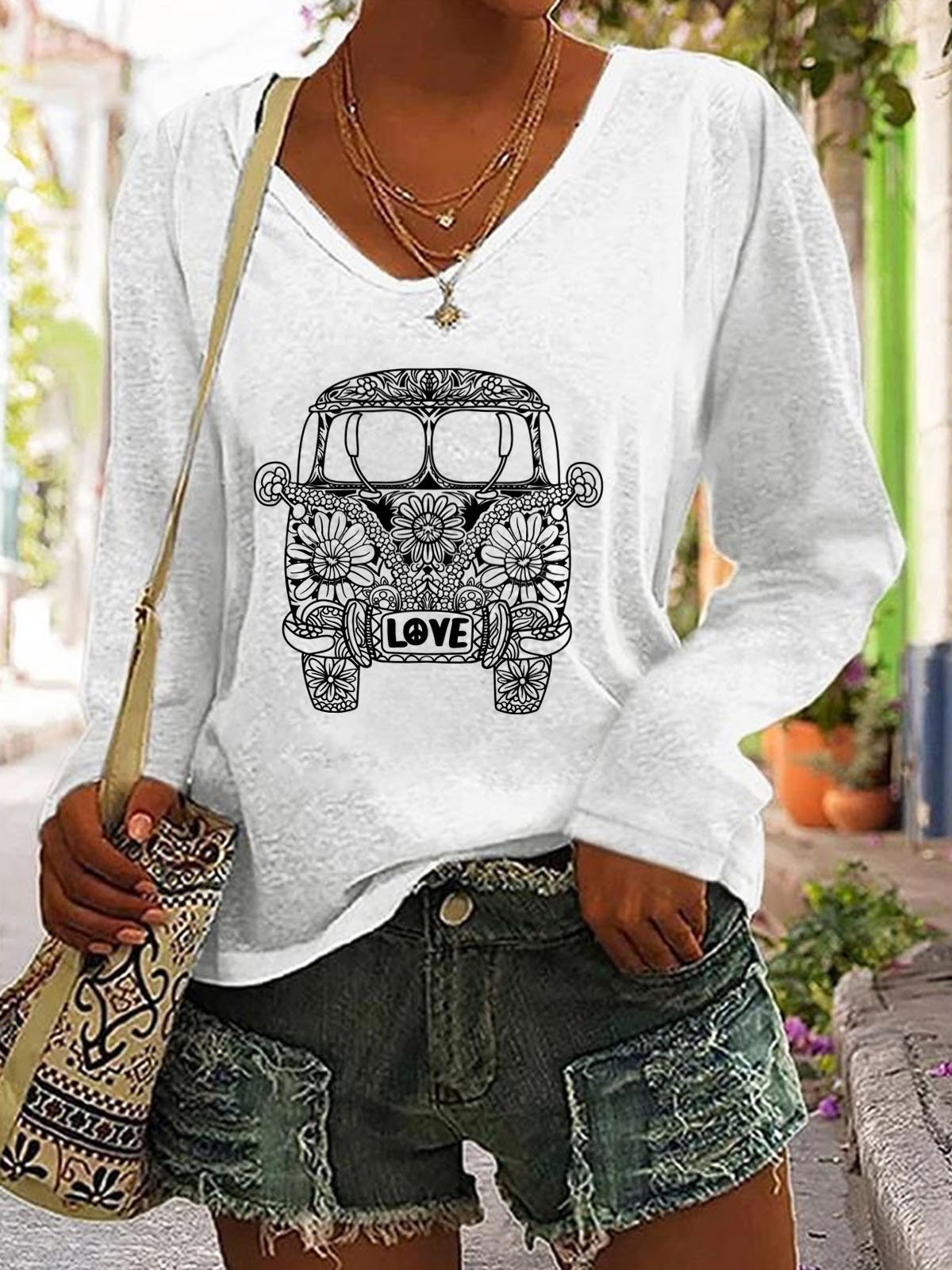 Hippie truck printed T-shirt