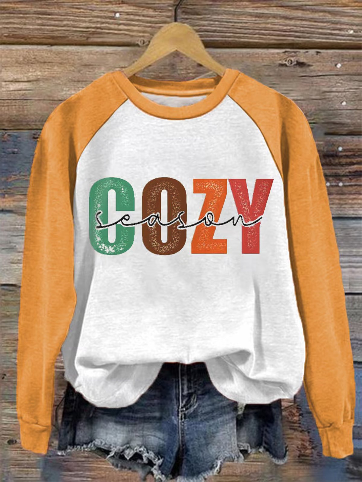 Color Block Thanksgiving  Women's Cozy Season Raglan Sleeve Sweatshirt