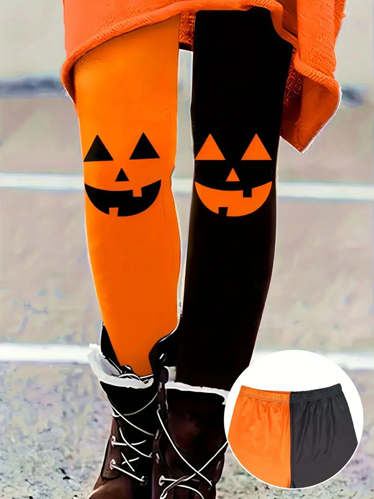 Halloween pumpkin print leggings