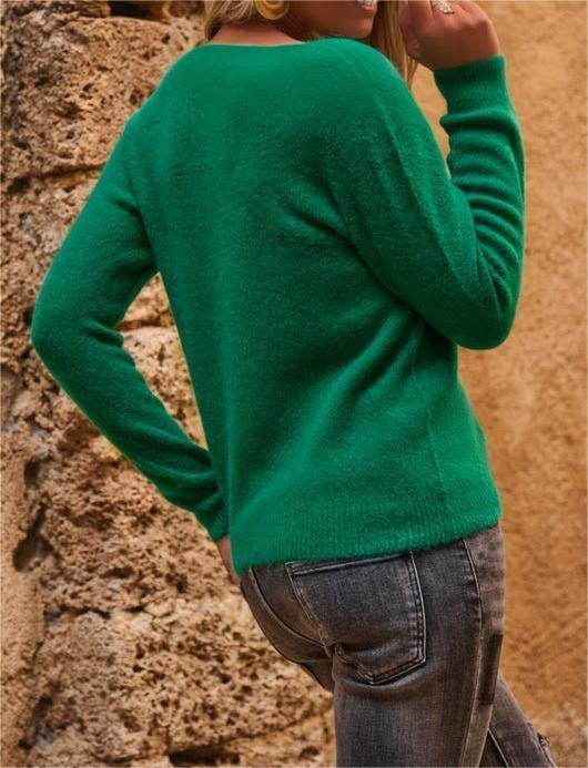 Casual V Neck Regular Fit Sweater