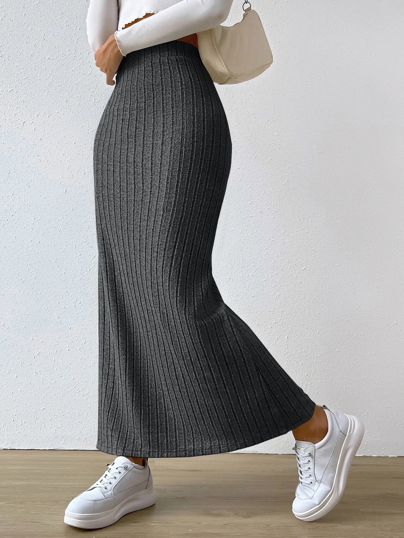 Simple Tight Plain Skirt